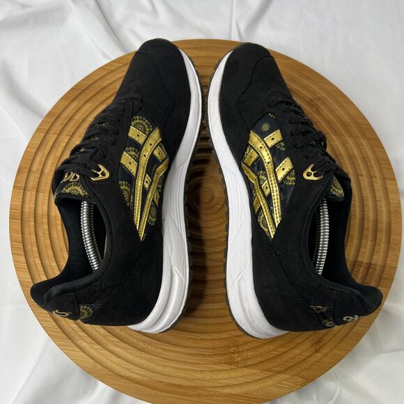ASICS TIGER women’s GEL SAGA Black/ Gold Fusion Samurai Style Sneakers Size 6.5 main image 4